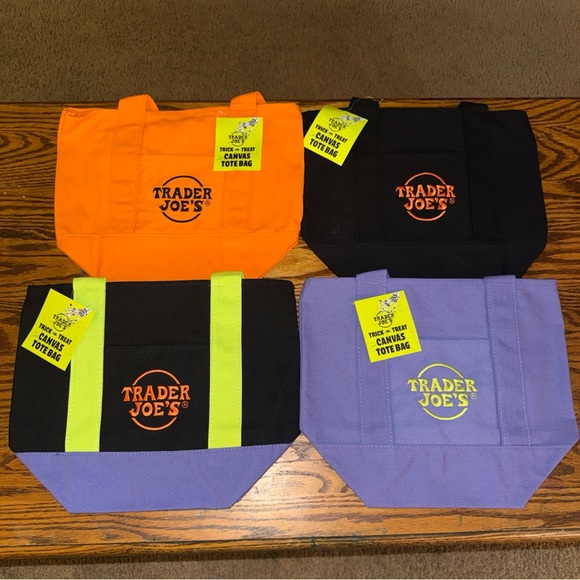 Trader Joe's Mini Halloween Canvas Tote Bag Set Of 4 New - Picture 5 of 6